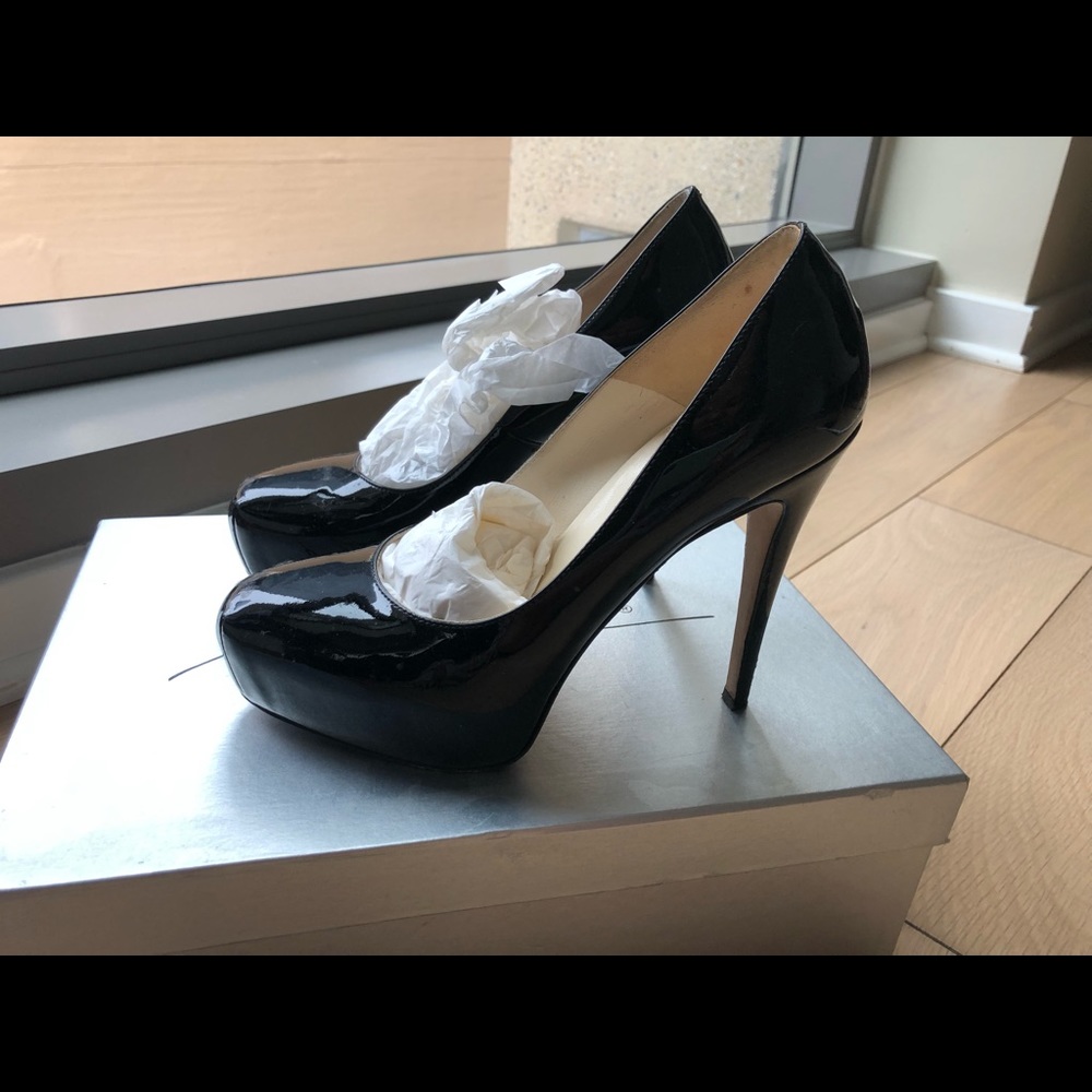 Brian Atwood Black Patent Platform Pumps Sz 36.5